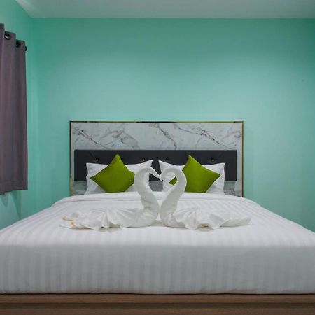 Anatasia Apartment Phuket Exterior foto